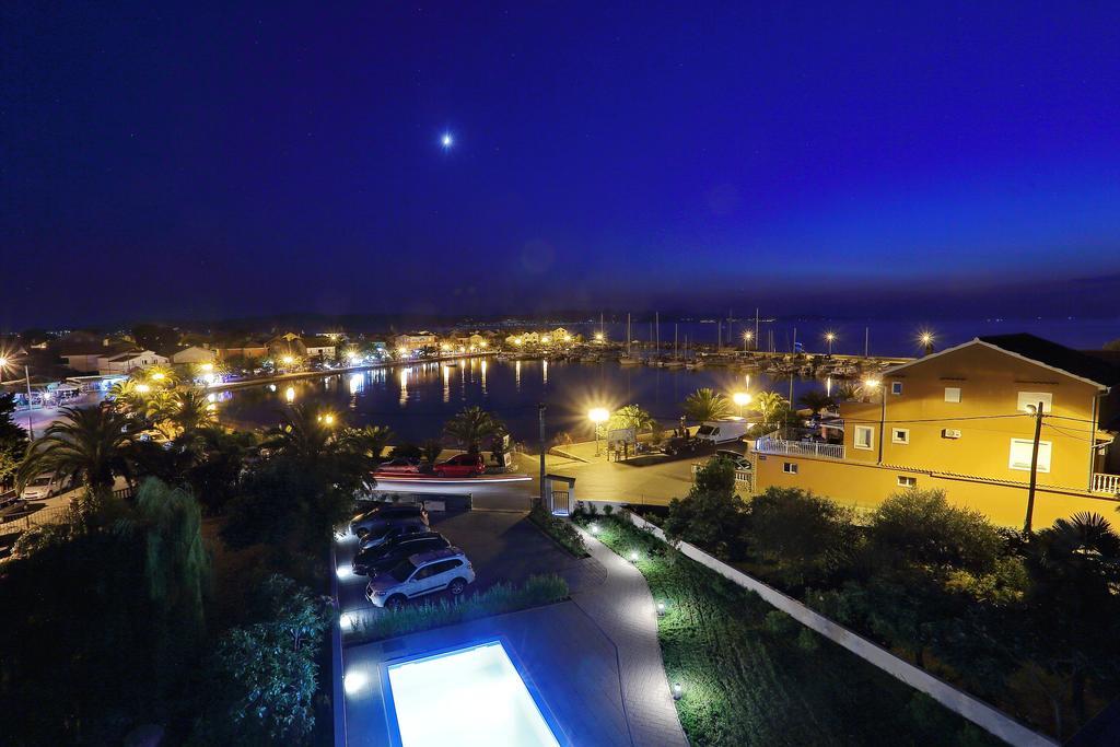 Luxury Apartments Sikiric With Fantastic View On The Sea Bibinje Eksteriør billede