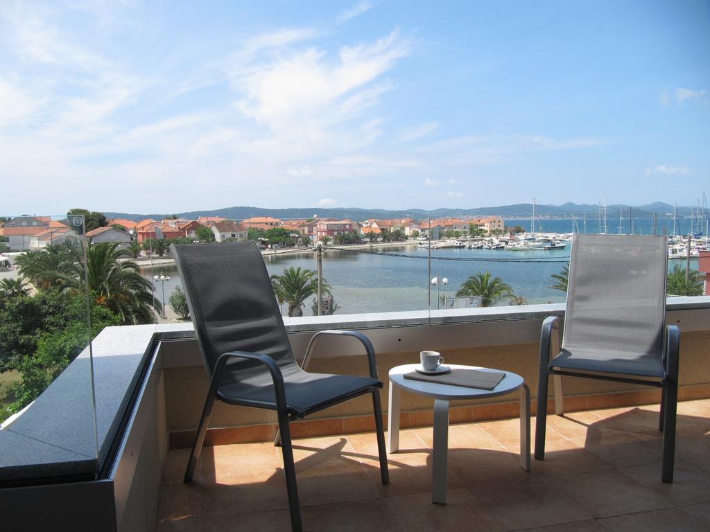 Luxury Apartments Sikiric With Fantastic View On The Sea Bibinje Eksteriør billede