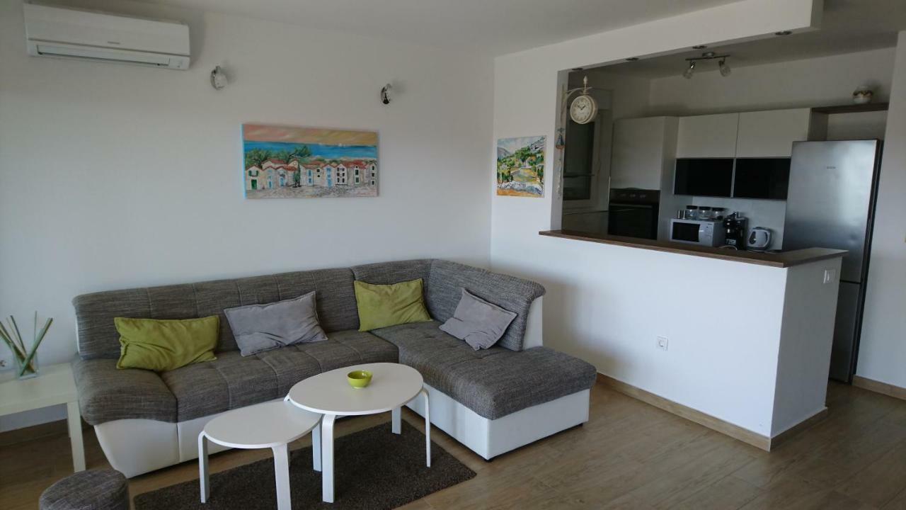Luxury Apartments Sikiric With Fantastic View On The Sea Bibinje Eksteriør billede
